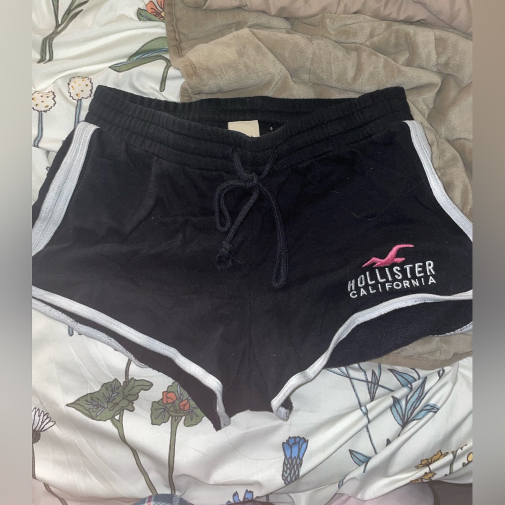 Hollister shorts